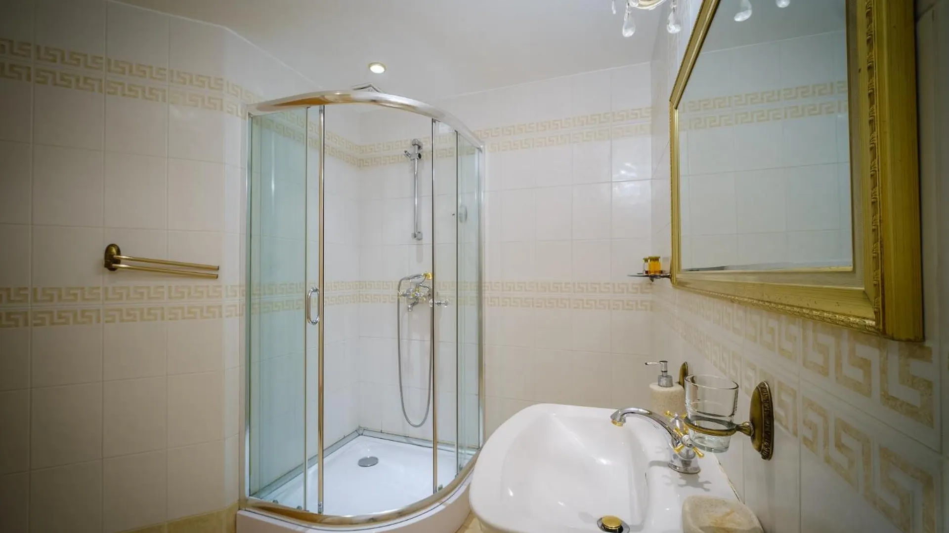 Family Hotel Classic Varna